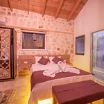 Zorlu - 2 Bedroom With Jacuzzi In Kalkan ヴィラ *