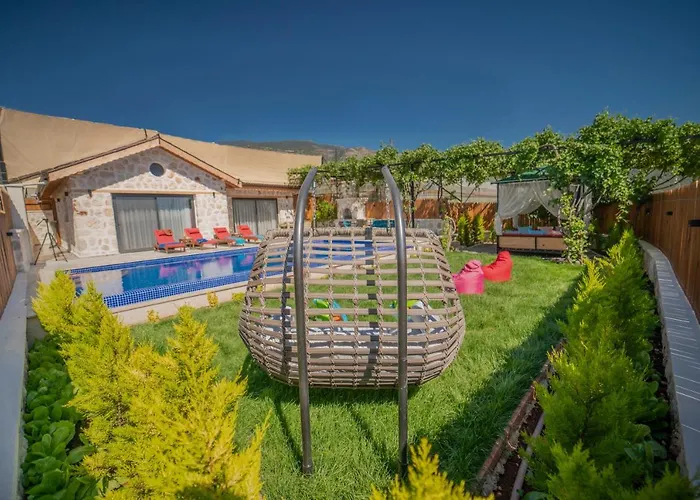 Zorlu - 2 Bedroom With Jacuzzi In Kalkan