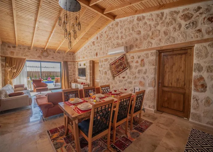 Zorlu - 2 Bedroom With Jacuzzi In Kalkan Kaş