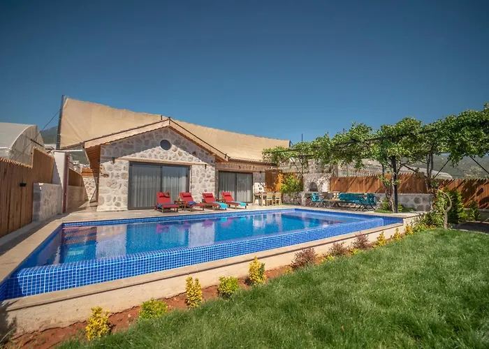 Villa Zorlu - 2 Bedroom With Jacuzzi In Kalkan Kaş