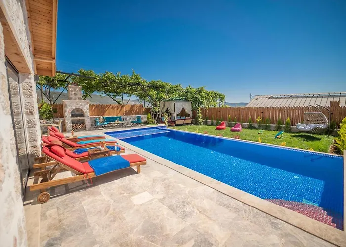 Villa Zorlu - 2 Bedroom With Jacuzzi In Kalkan *